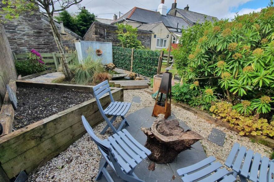 Bella Cottage - Cornwall - Sleeps 4