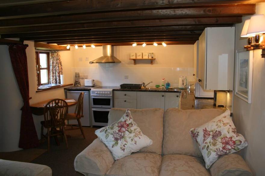 Sandford Cottage 5 Star Holiday Retreat