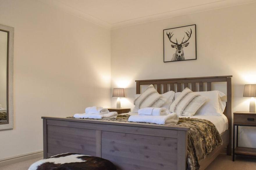 4 bedroom accommodation in Sleights, near Whitby