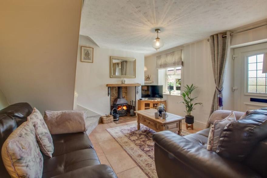 Curlew Cottage - Two Bedroom House, Sleeps 4