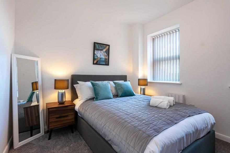 Contemporary 2 Bedroom Apartment in Bolton