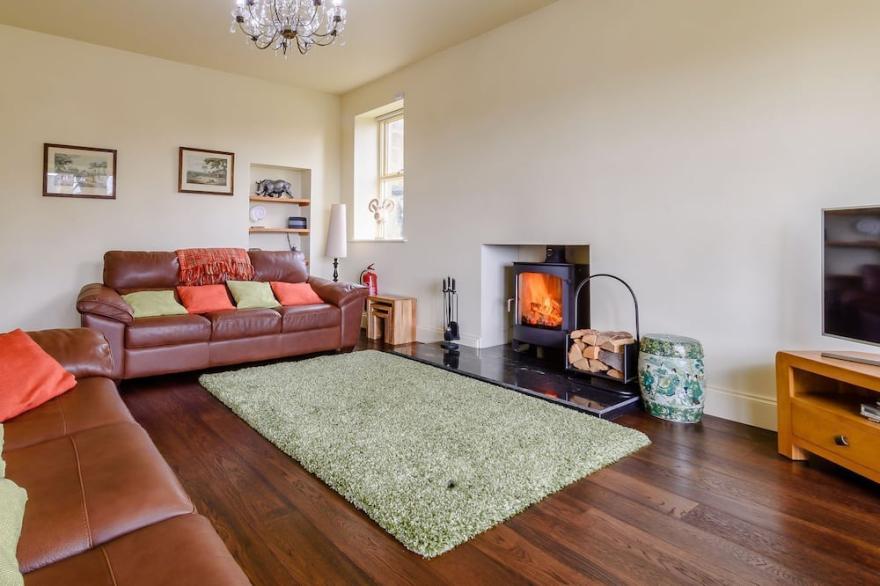 3 bedroom accommodation in Fylingthorpe