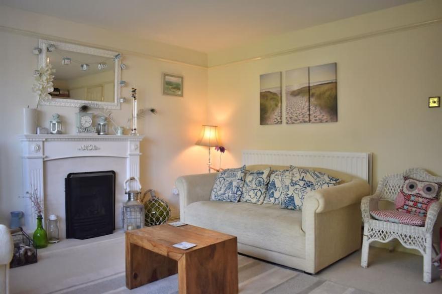 Georgian Apartment in Chichester Sleeps 6 With Garden & Free Parking