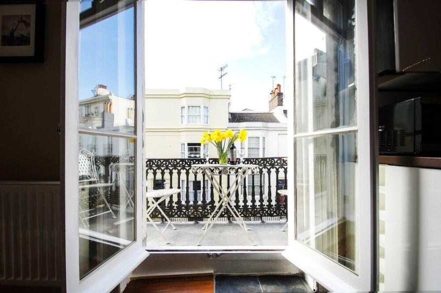 Sillwood Balcony Apartment | by Brighton Holiday Lets