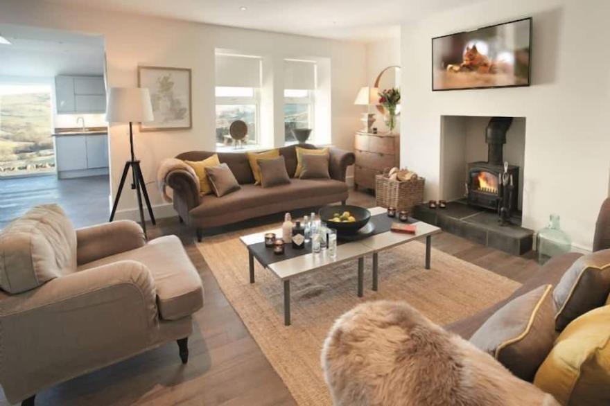 Corriedow is a beautiful 6 guest cottage, with amazing views of the Scottish hills and glens.