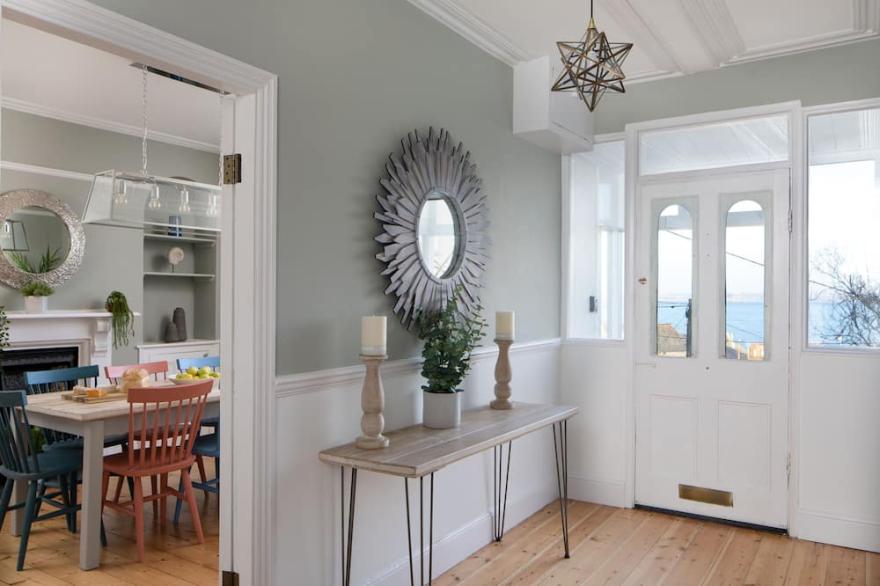 BELMONT, family friendly, country holiday cottage in Newlyn