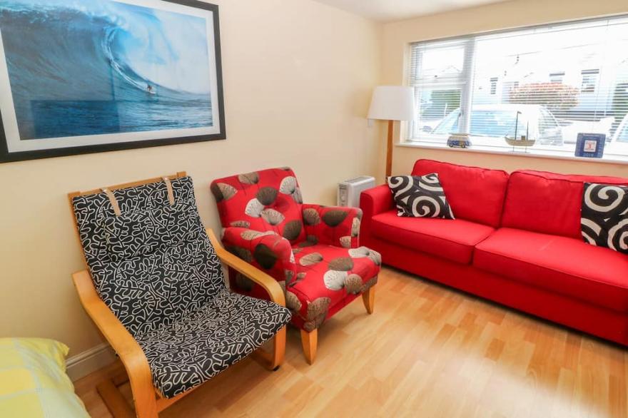LLIWEDD, country holiday cottage, with a garden in Morfa Nefyn