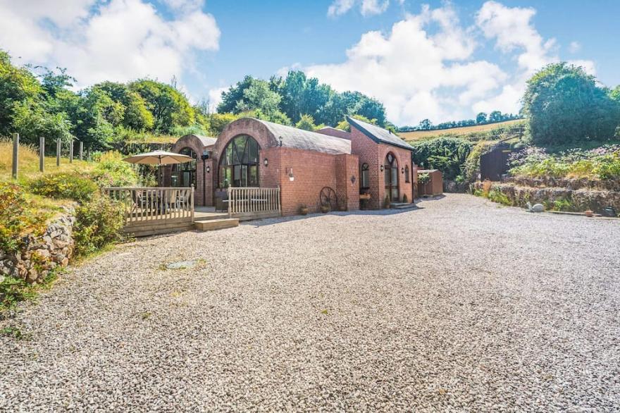 3 bedroom accommodation in Shaldon, near Teignmouth