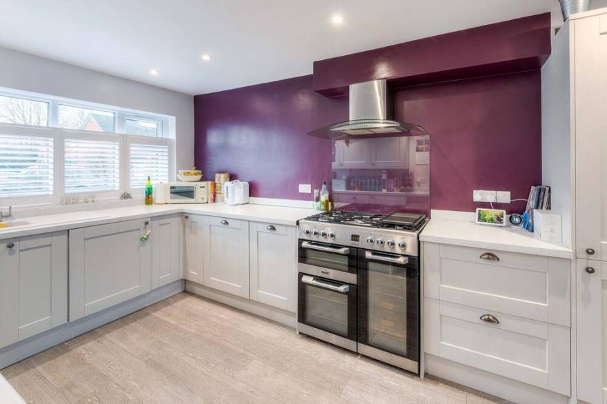 Stylish Townhouse with views of Arundel Cathedral