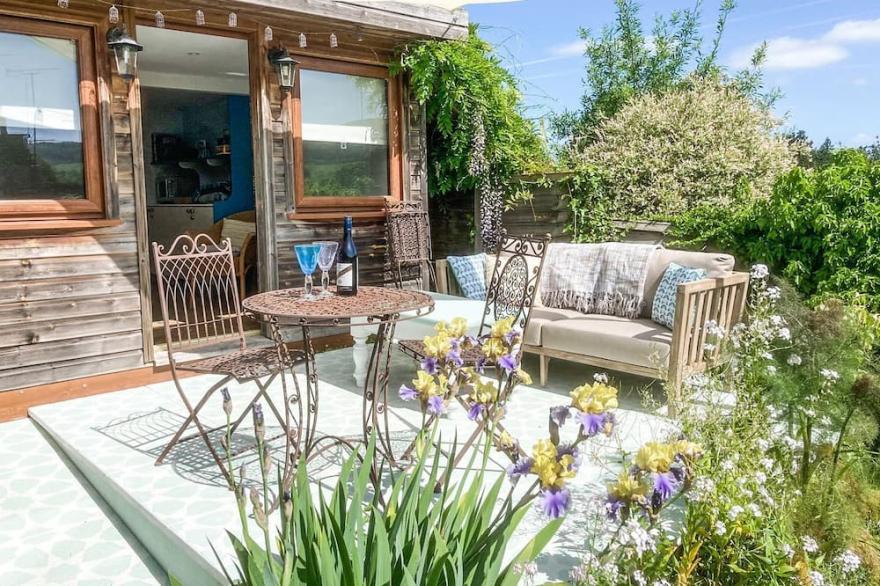 2 bedroom accommodation in Winchcombe, near Cheltenham