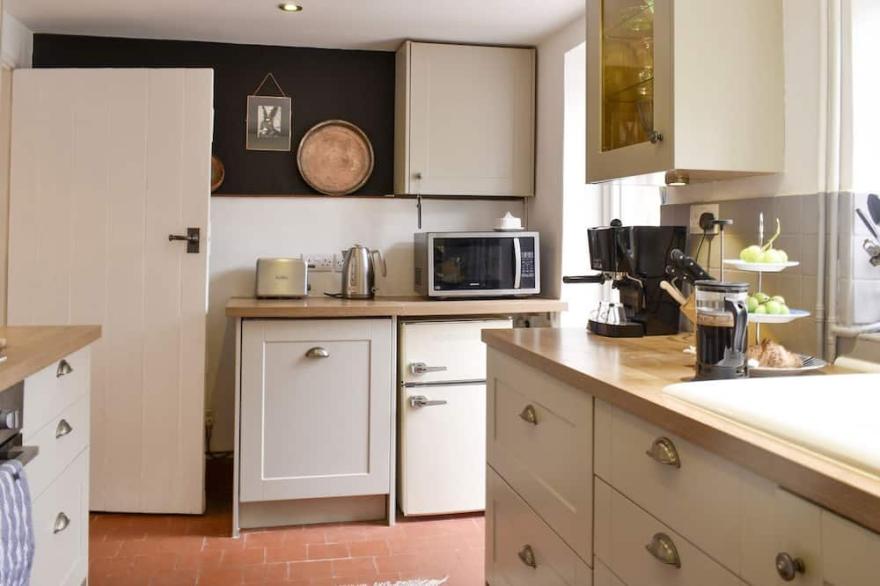 2 bedroom accommodation in Winchcombe, near Cheltenham