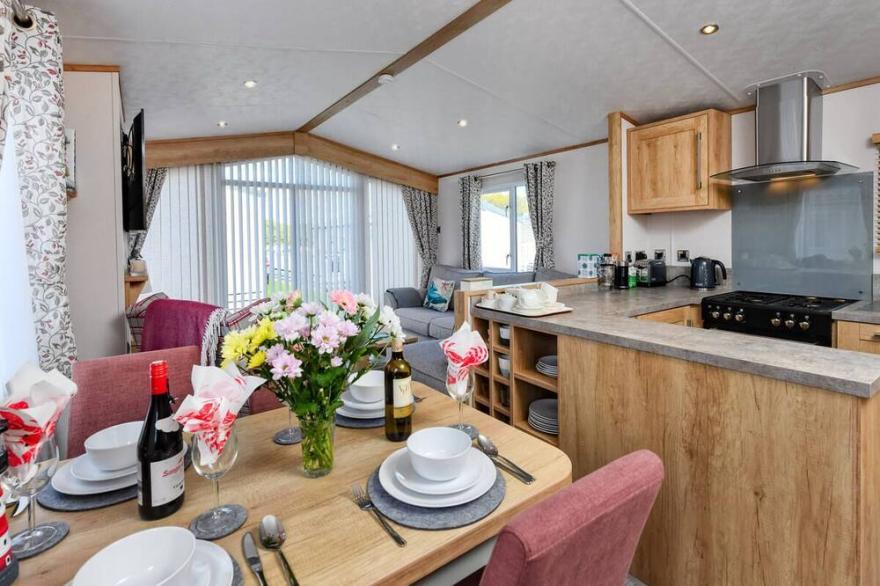 17 Crugan in the beautiful Pwllheli