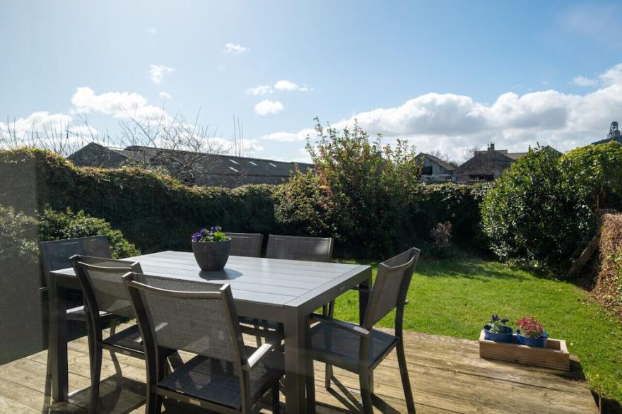 Seasalt - Three Bedroom House, Sleeps 6