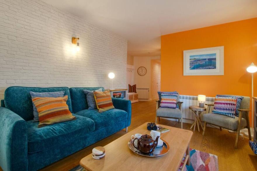 The Beach Pad - 4 Seafield