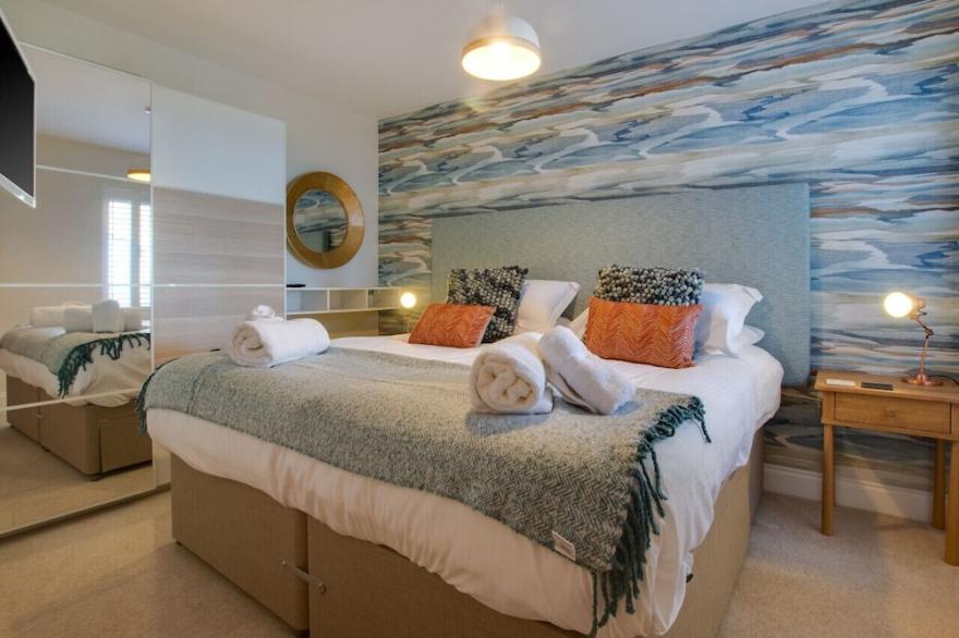 The Beach Pad - 4 Seafield