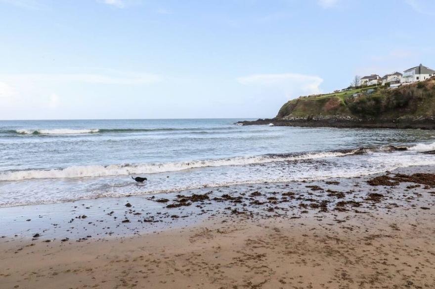 EDYVEAN, character holiday cottage, with a garden in Mevagissey