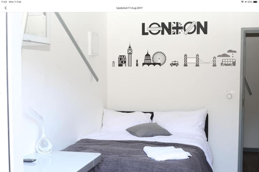 5 Luxurious Bed Room House Corporate Let