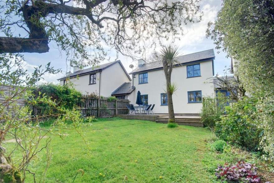 Salar Cottage - Three Bedroom House, Sleeps 5