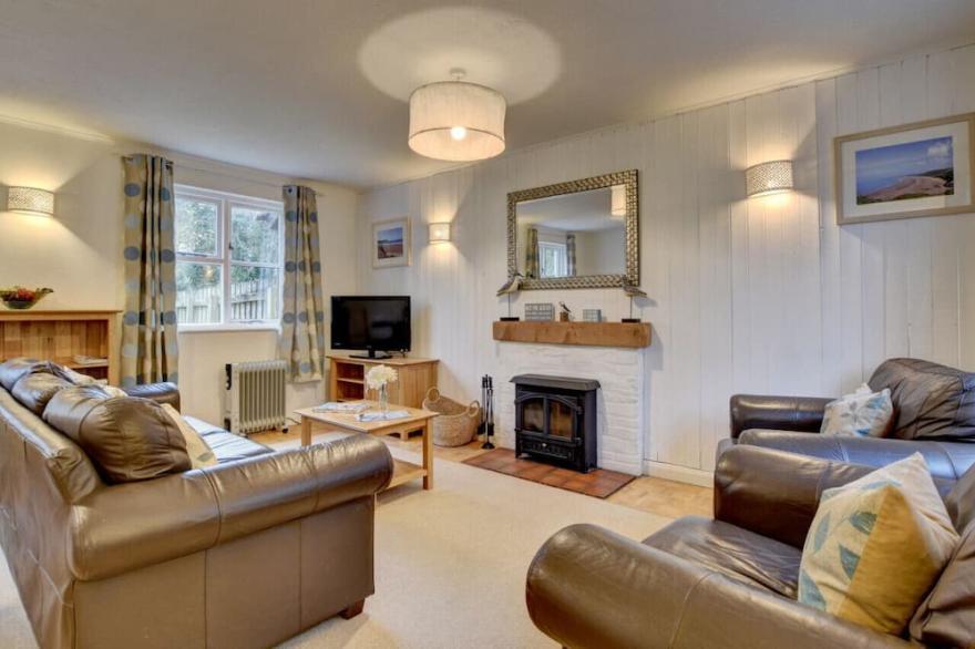 Salar Cottage - Three Bedroom House, Sleeps 5