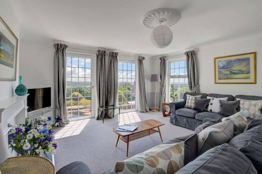 Heanton Lodge - Four Bedroom House, Sleeps 8