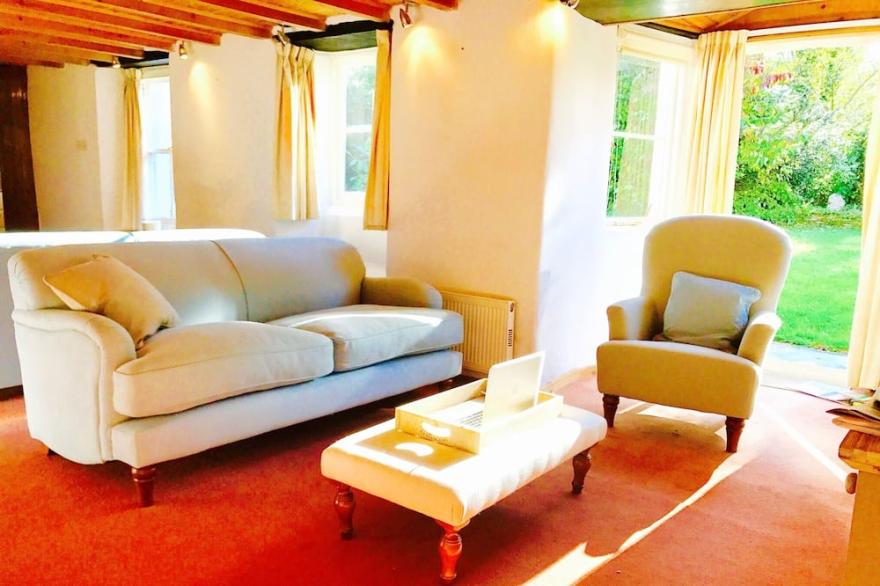 Lana Vale Cottage - Idyllic Getaway in North Cornwall