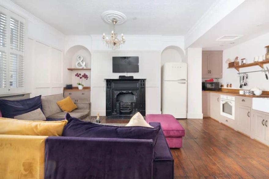 Bath Townhouse 8 (BTH8)