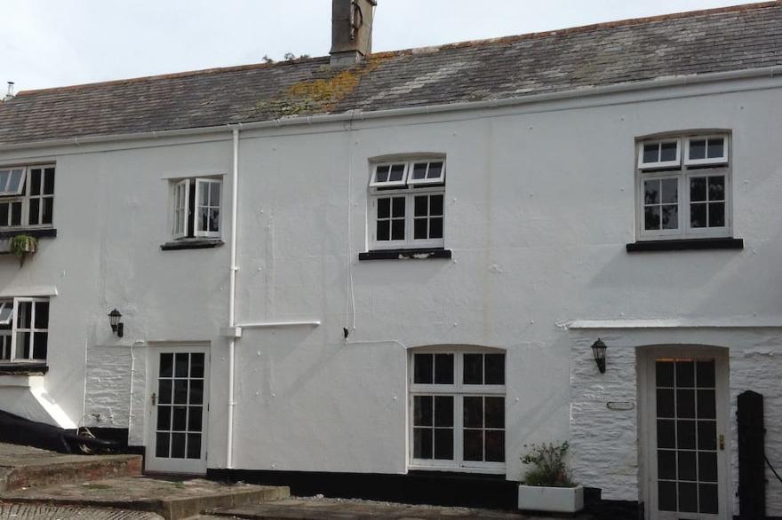 Beautiful cottage near the sea - West Buckland, Bantham, Devon