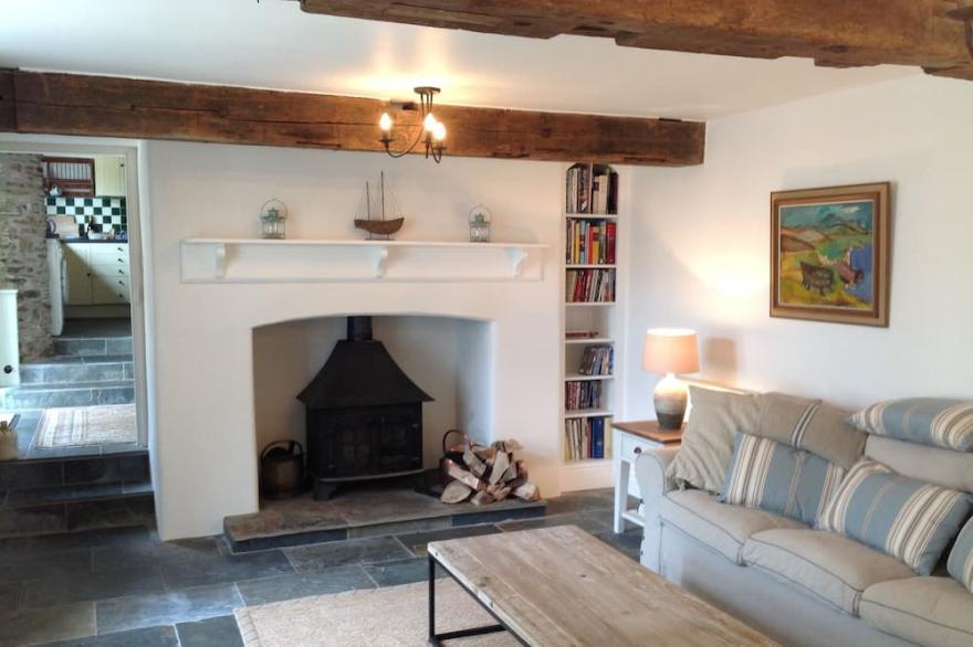 Beautiful cottage near the sea - West Buckland, Bantham, Devon