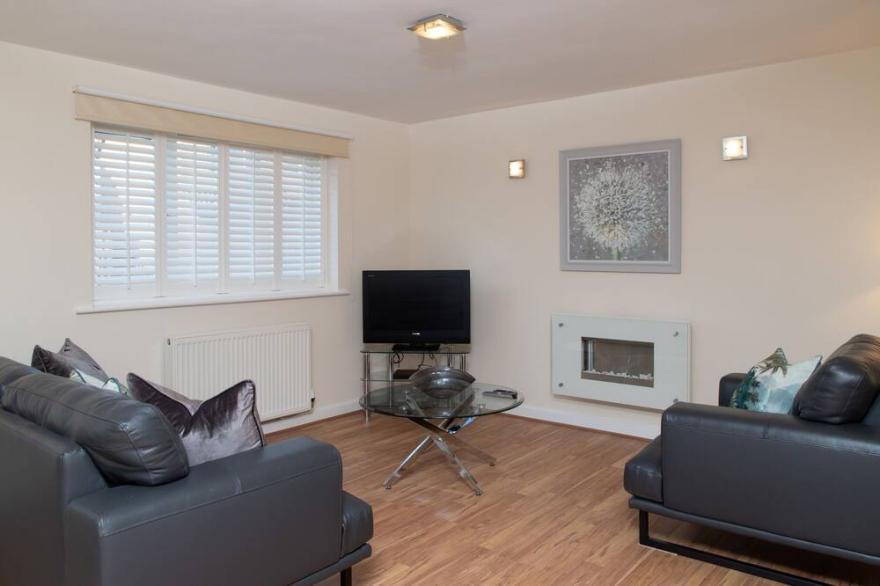 1 EUREKA MEWS, pet friendly in Plawsworth