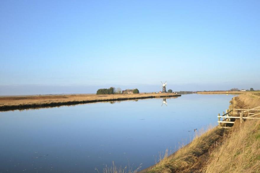 Red Mill - Three Bedroom House, Sleeps 6