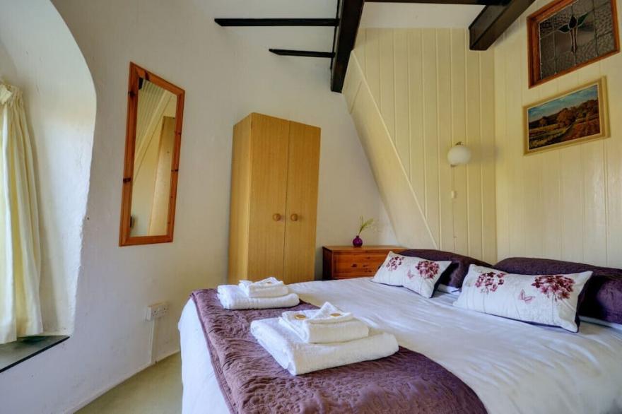 Red Mill - Three Bedroom House, Sleeps 6