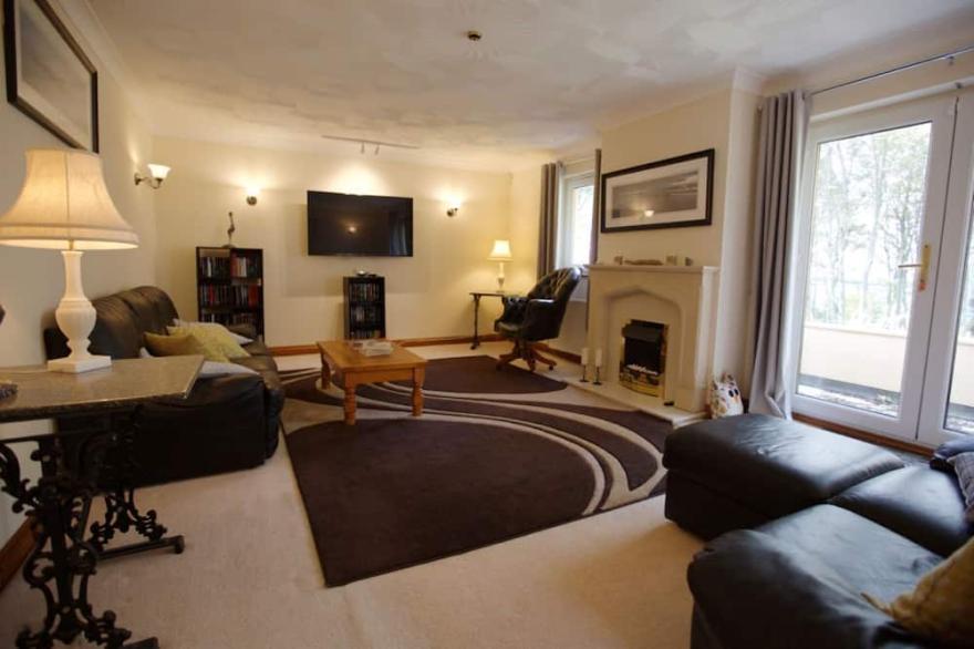 A large family home that sleeps 11 guests  in 5 bedrooms