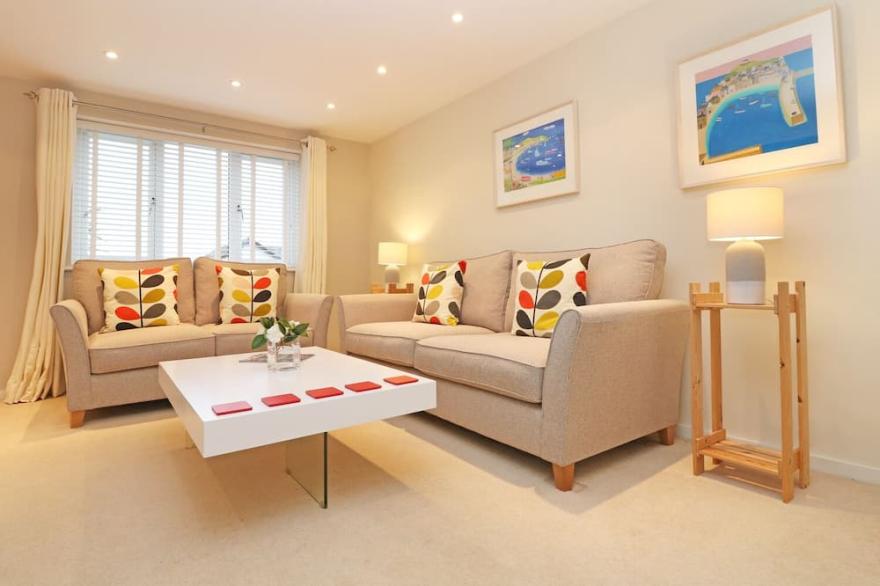 CHY KERRIS, CARBIS BAY, family friendly, with a garden in Carbis Bay