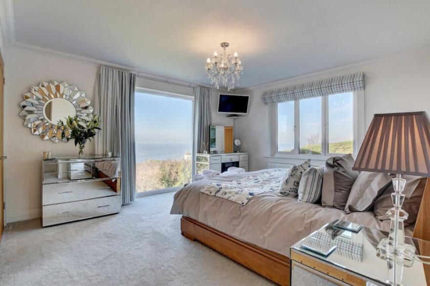 The Farthings - Five Bedroom House, Sleeps 10
