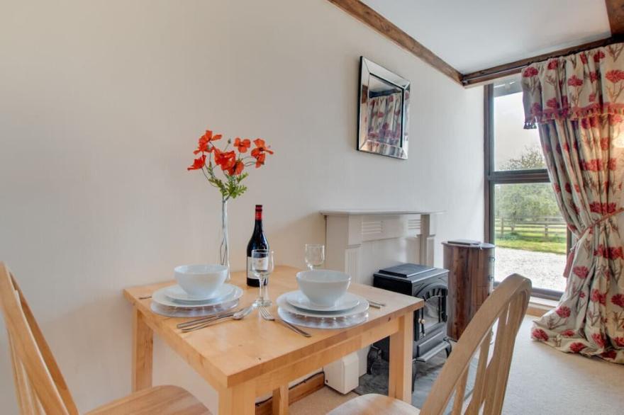 Serenity - One Bedroom House, Sleeps 2