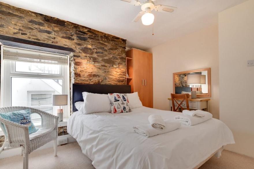 The Gulls - Four Bedroom House, Sleeps 8