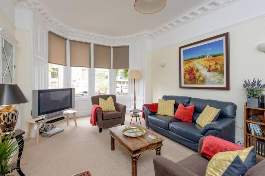 Charming and spacious two-bedroom apartment. Sleeps 4.
