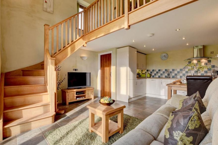 Workshop - One Bedroom House, Sleeps 2