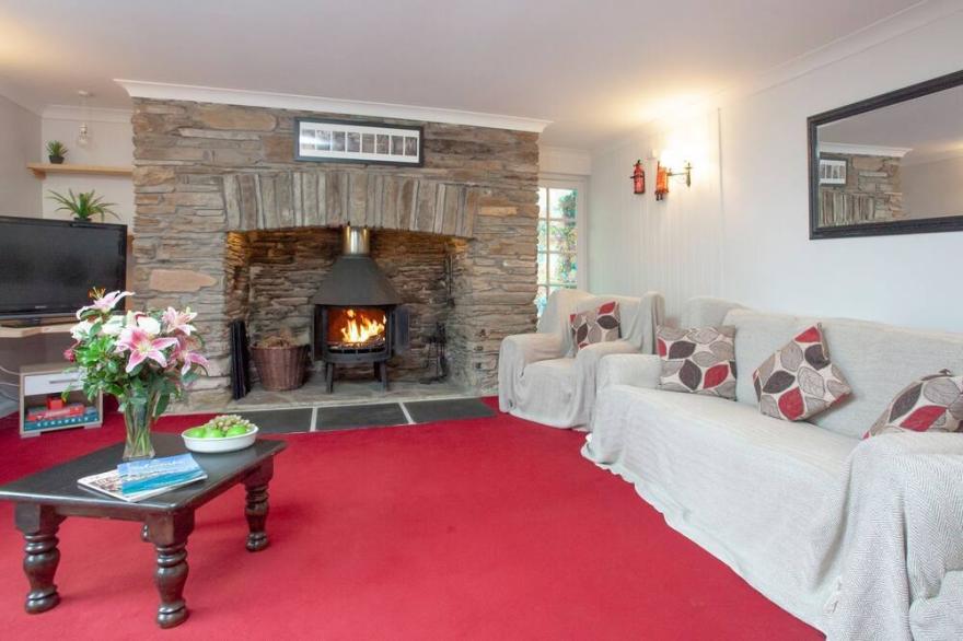 4 bedroom accommodation in Woolston near Salcombe