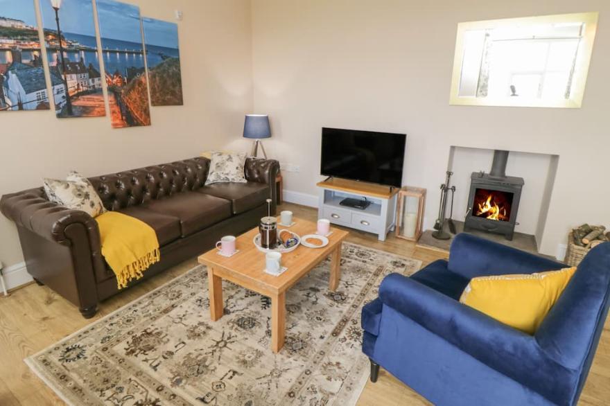 WESTONBY LODGE, pet friendly, luxury holiday cottage in Lealholm