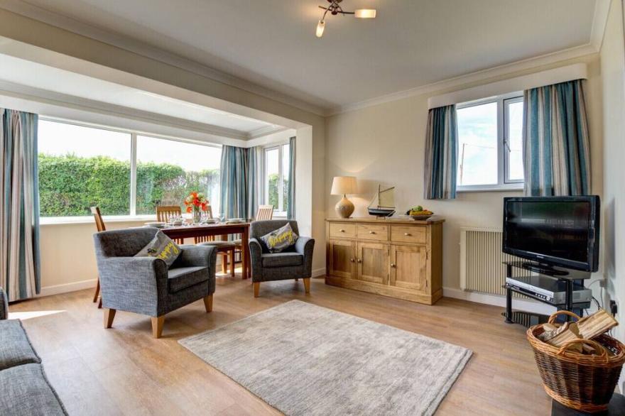 Hildas - Three Bedroom House, Sleeps 4