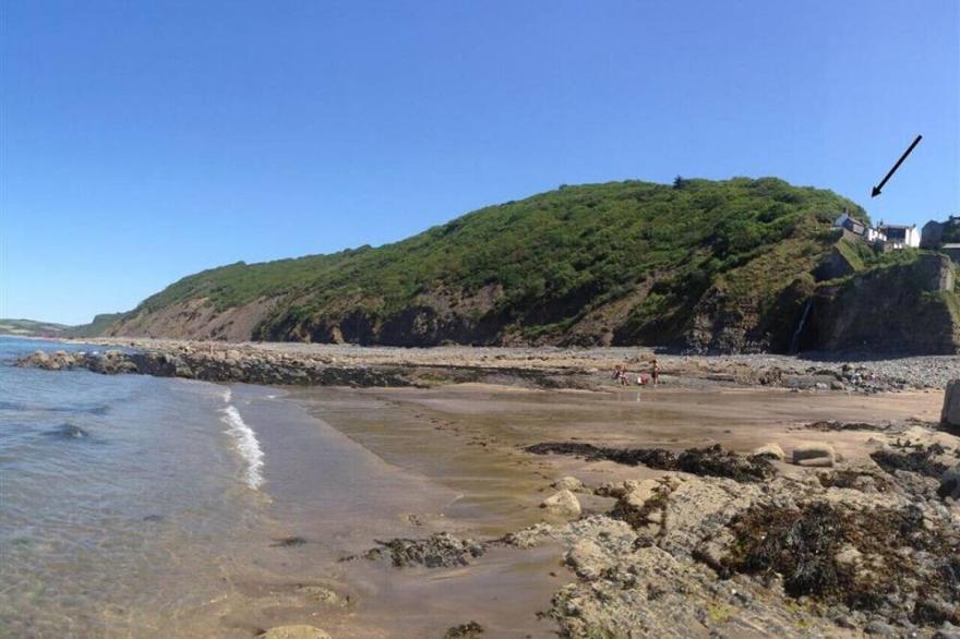 Williams Cottage - Two Bedroom House, Sleeps 4