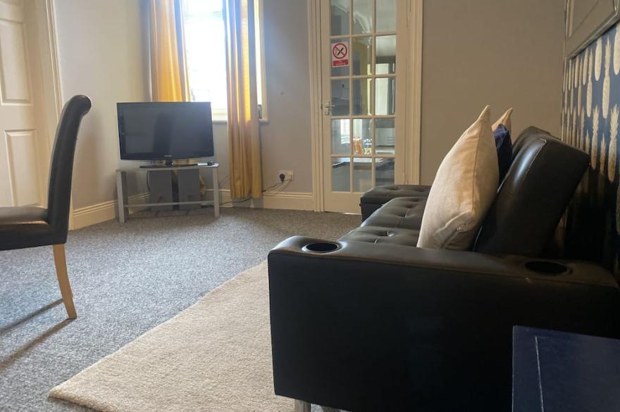 Alexander Apartments Saltwell Park