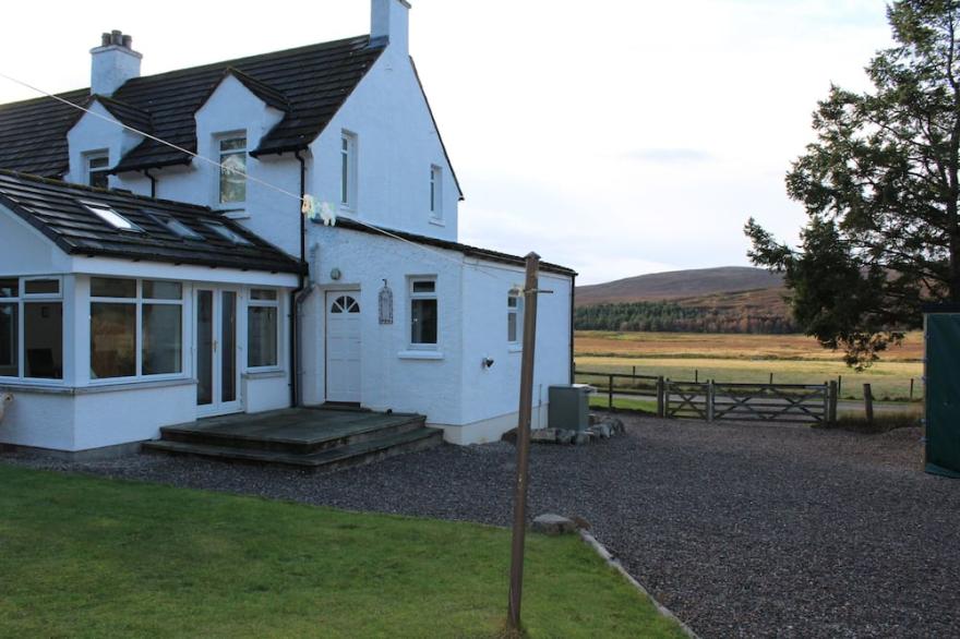 Comfortable cottage  in stunning location.