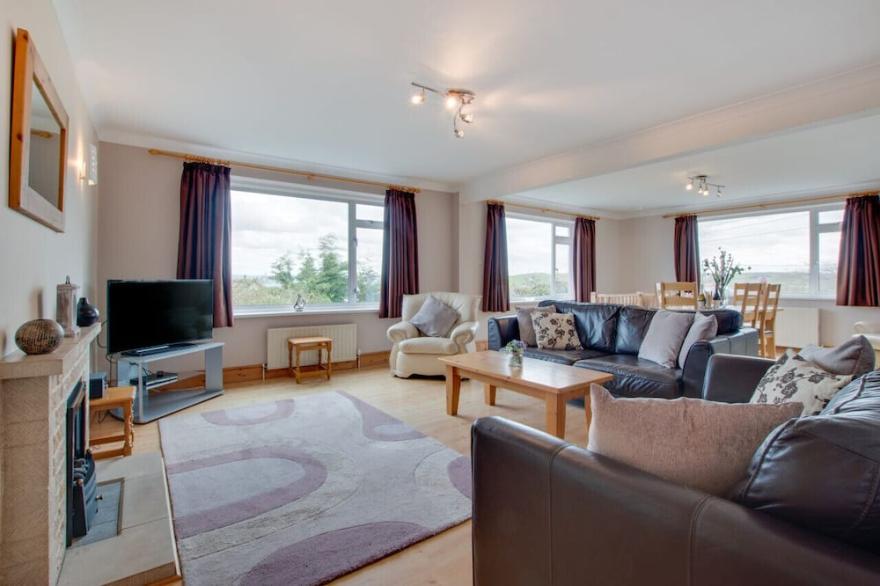 Tidal View - Four Bedroom House, Sleeps 6