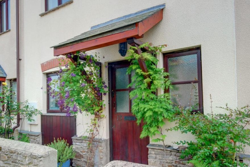 Valentines Cottage - Three Bedroom House, Sleeps 5