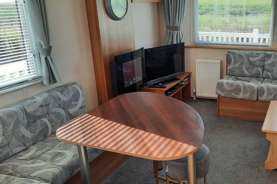 SOUTHFIELD 120, SKIPSEA SANDS