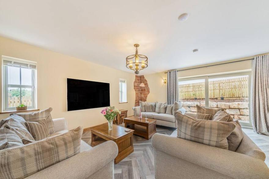 3 bedroom accommodation in Carlisle