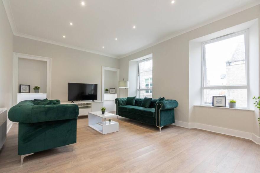 Posset House - 3 Bed Apartment in Aberdeen