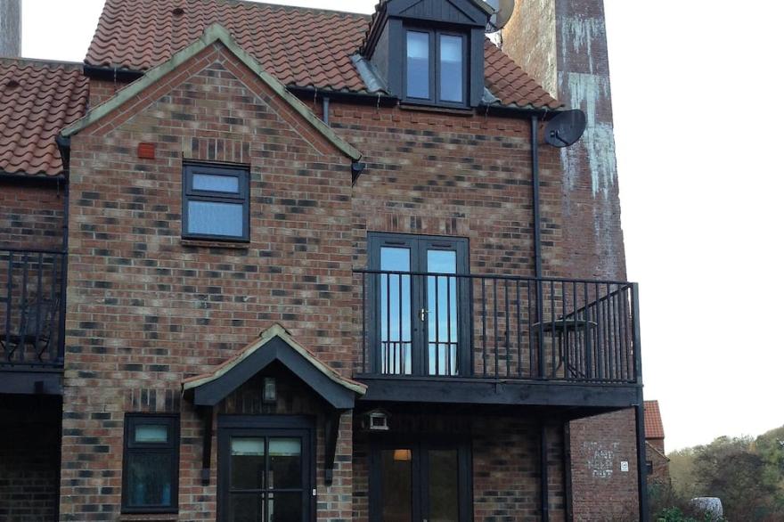 House with riverside views